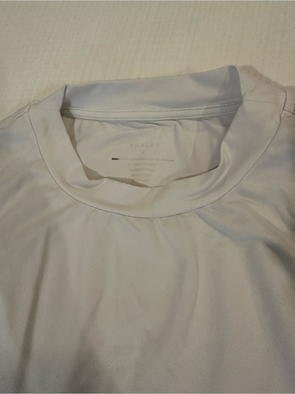 Varley Women’s Sleeveless White Athletic Tank with Stripe Trim - Picture 3 of 5